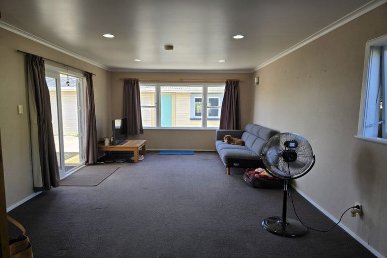 Photo of property in 4 Cook Street, Te Hapara, Gisborne, 4010