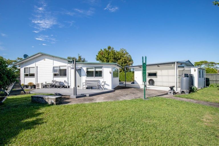 Photo of property in 6 Mahana Road, Ngatea, 3503