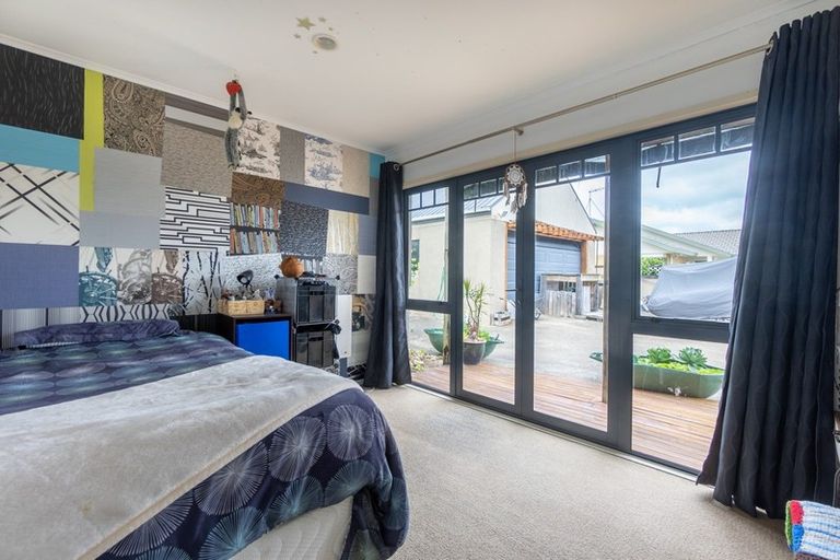 Photo of property in 15 Springbok Avenue, Whitianga, 3510