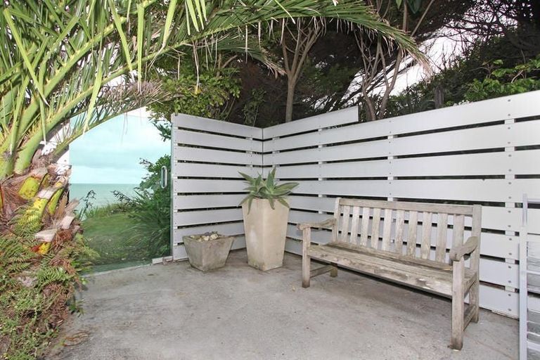 Photo of property in 6 The Esplanade, Raumati South, Paraparaumu, 5032