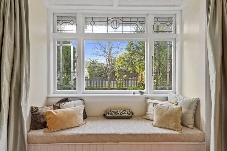 Photo of property in 33 Mains Avenue, Kensington, Whangarei, 0112