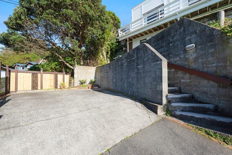 Photo of property in 8 Khyber Road, Seatoun, Wellington, 6022