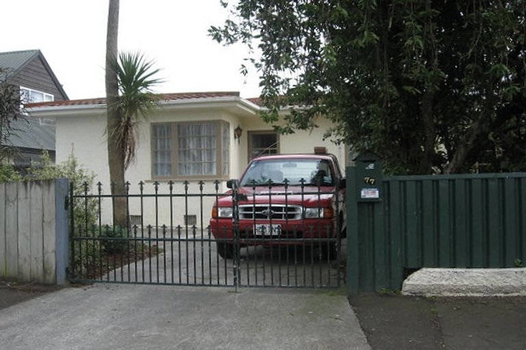 Photo of property in 77 Keeling Street, West End, Palmerston North, 4412