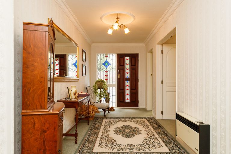 Photo of property in 62-64 Karina Terrace, Roslyn, Palmerston North, 4414