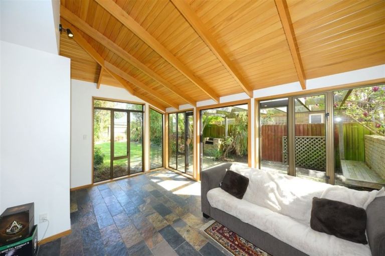 Photo of property in 2/8 Cephas Close, Sockburn, Christchurch, 8042