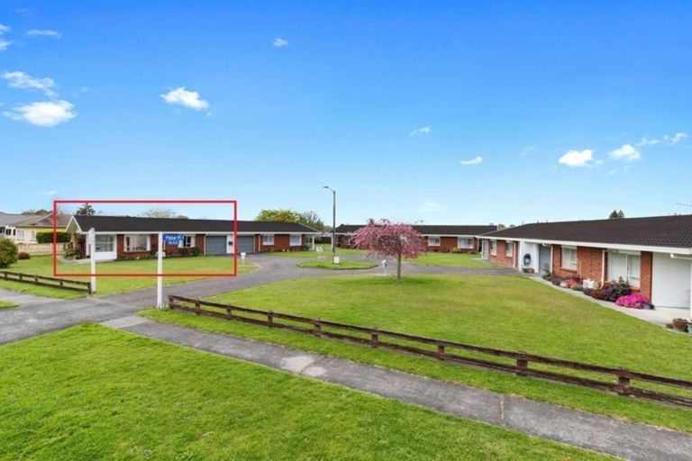 Photo of property in 1 Maber Place, Morrinsville, 3300