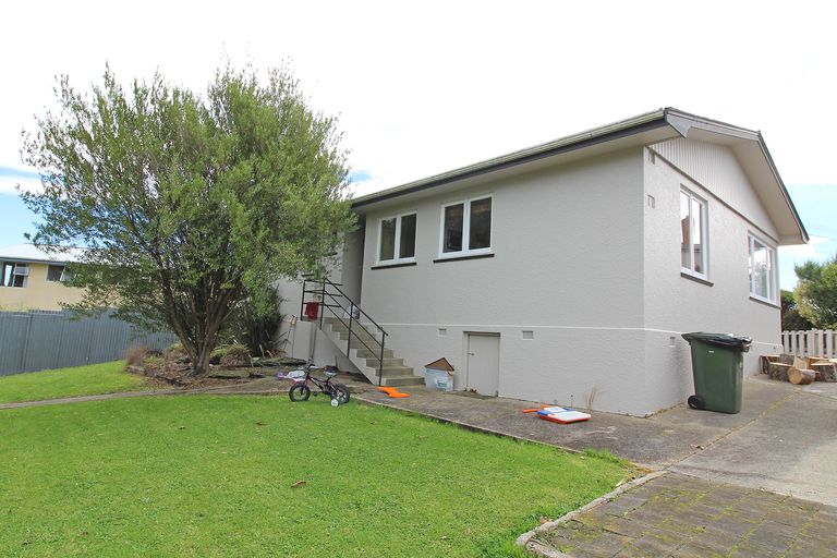 Photo of property in 40 Arthur Street, Holmes Hill, Oamaru, 9401