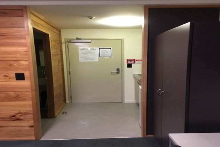 Photo of property in Martin Square Apartments, 402/20 Martin Square, Te Aro, Wellington, 6011