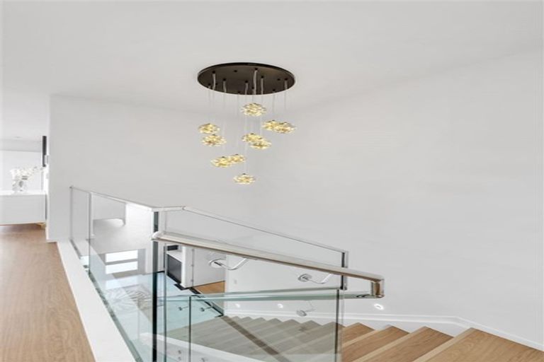 Photo of property in 3 Rakiraki Place, Flat Bush, Auckland, 2019