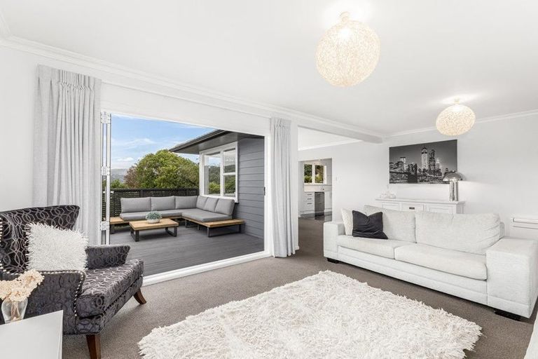 Photo of property in 5 Mission Street, Waterloo, Lower Hutt, 5011