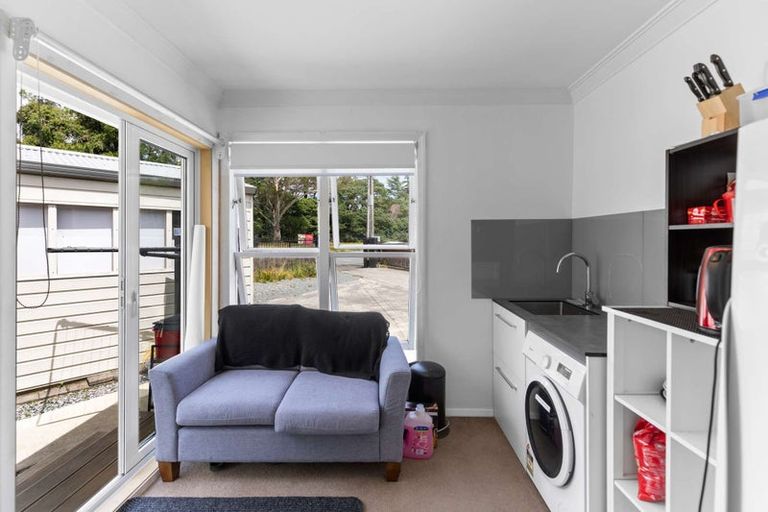 Photo of property in 979 Fergusson Drive, Ebdentown, Upper Hutt, 5018