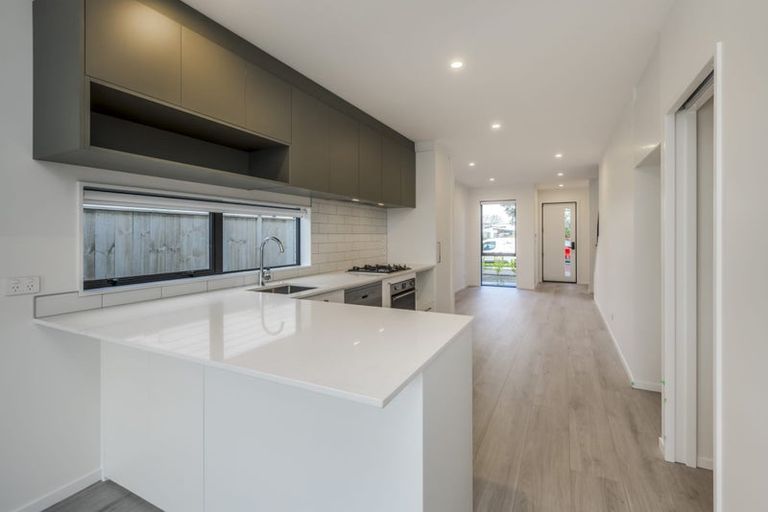 Photo of property in 64 Nganui Avenue, Takanini, Auckland, 2112