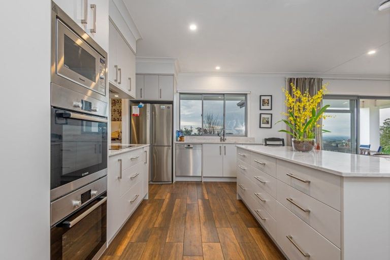 Photo of property in 12 Fleetwood Lane, Turitea, Palmerston North, 4472