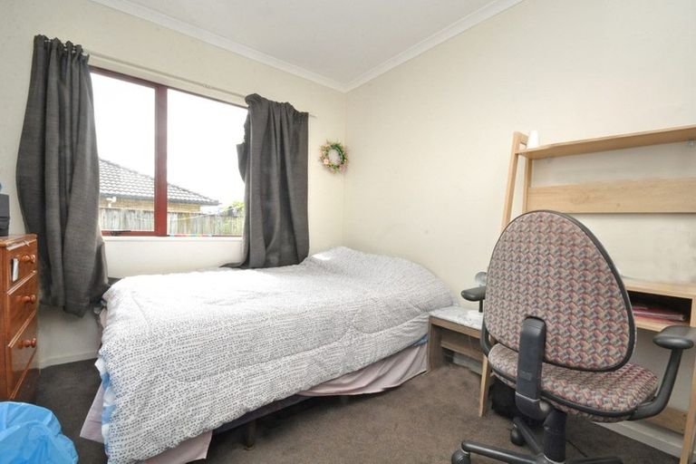 Photo of property in 15 Dole Place, Mangere, Auckland, 2022