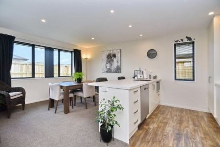 Photo of property in 36 Pakohe Street, Pegasus, 7612