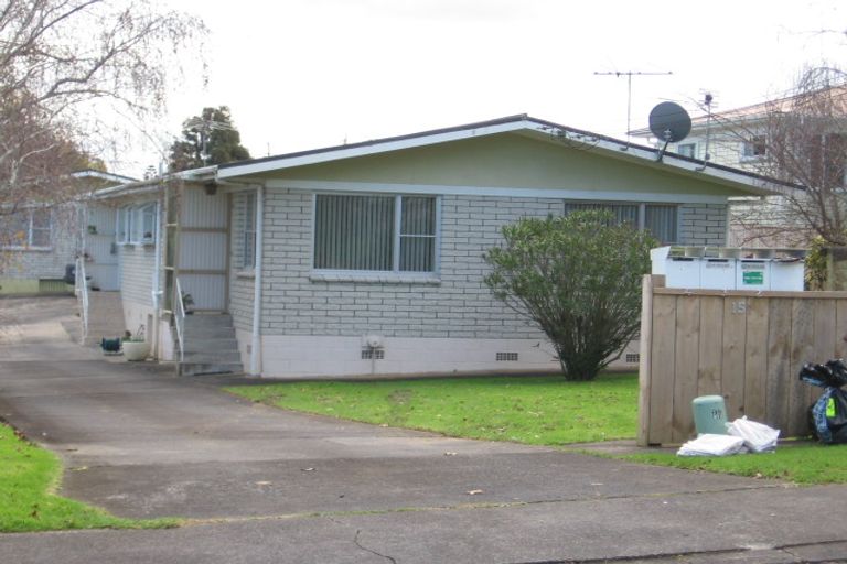 Photo of property in 2/15 O'halloran Road, Howick, Auckland, 2014