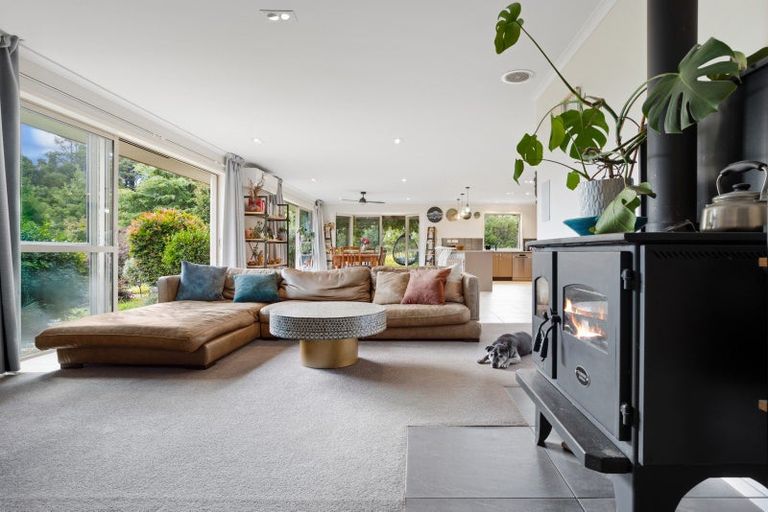 Photo of property in 55 Waitaheke Road, Ohaeawai, Kaikohe, 0472