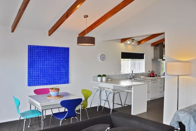 Photo of property in 9 Barrier View Road, Leigh, 0985