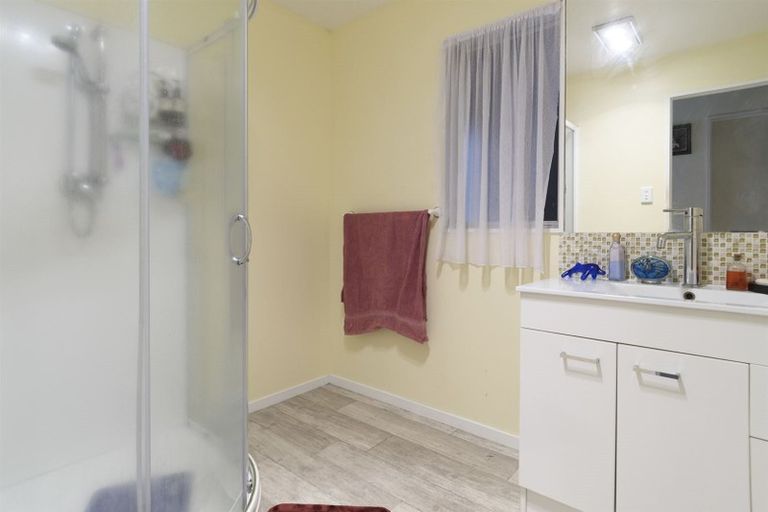 Photo of property in 57a Dingadee Street, Welcome Bay, Tauranga, 3112