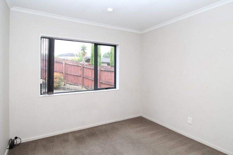 Photo of property in 6 Goh Place, Manurewa, Auckland, 2105
