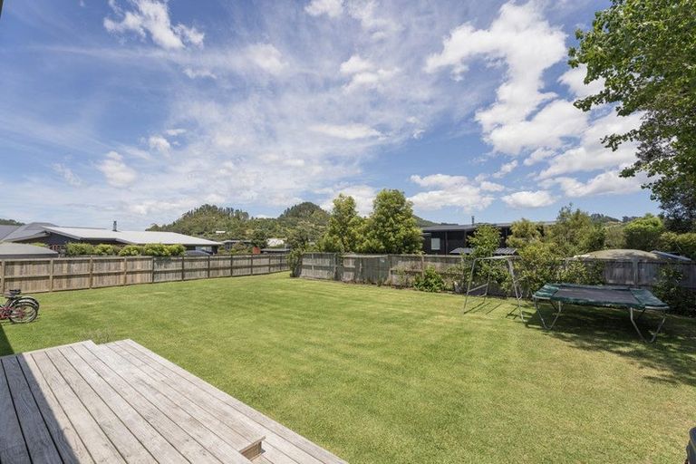Photo of property in 8 Voyager Place, Cooks Beach, Whitianga, 3591