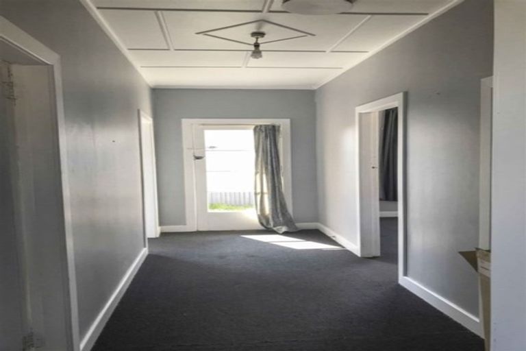 Photo of property in 48 Brown Street, Strathern, Invercargill, 9812