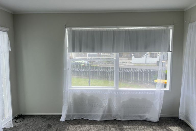 Photo of property in 11 Tiari Place, Mangere East, Auckland, 2024