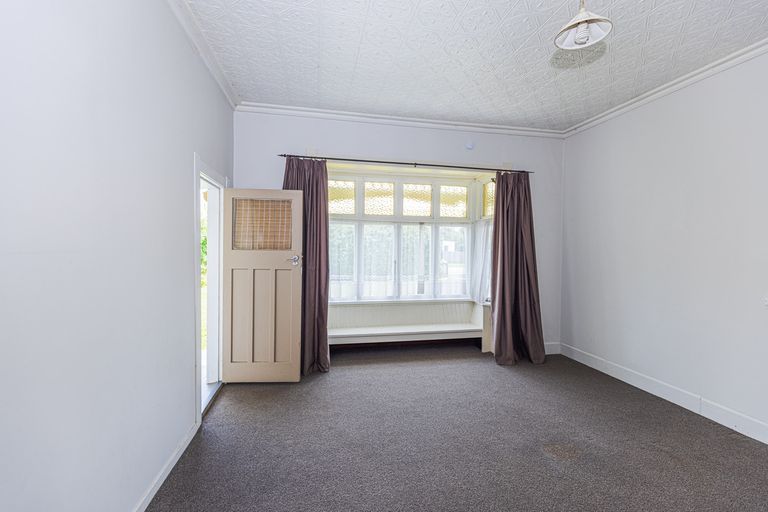 Photo of property in 9 Bignell Street, Gonville, Whanganui, 4501