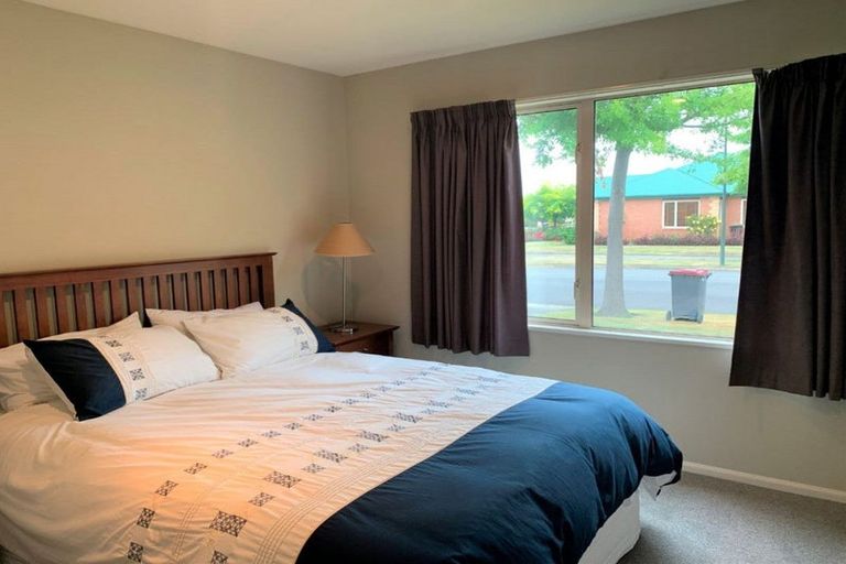 Photo of property in 18 Mahlet Street, Northwood, Christchurch, 8051