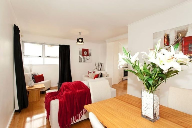 Photo of property in 17 Pandora Place, Pakuranga, Auckland, 2010