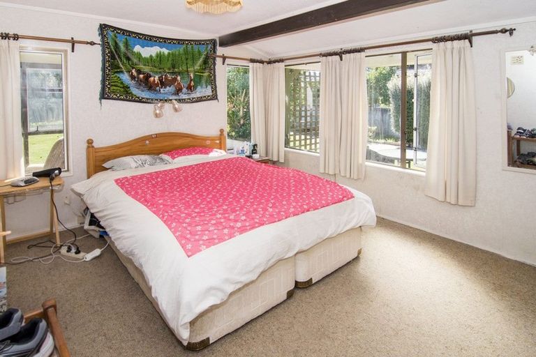 Photo of property in 5 Lowes Place, Solway, Masterton, 5810