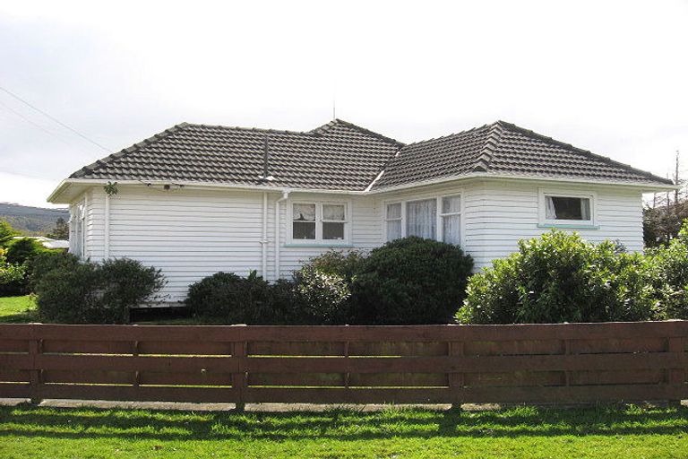 Photo of property in 1 Wright Street, Wainuiomata, Lower Hutt, 5014