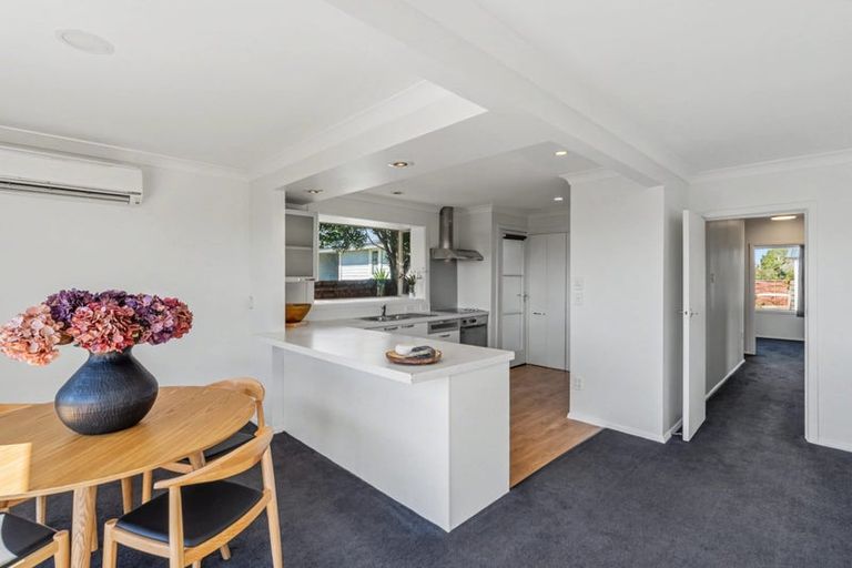 Photo of property in 66 Bickerton Street, Wainoni, Christchurch, 8061