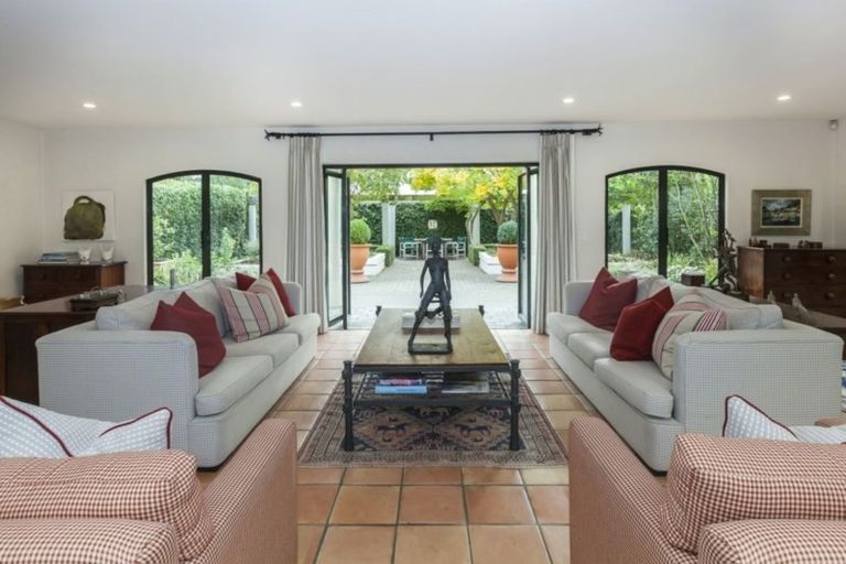 Photo of property in 31 Beveridge Street, Christchurch Central, Christchurch, 8013