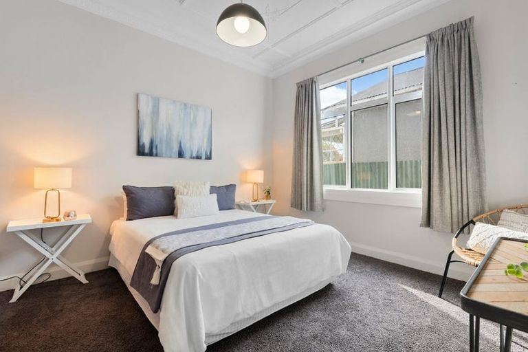 Photo of property in 23 Hargest Crescent, Saint Kilda, Dunedin, 9012