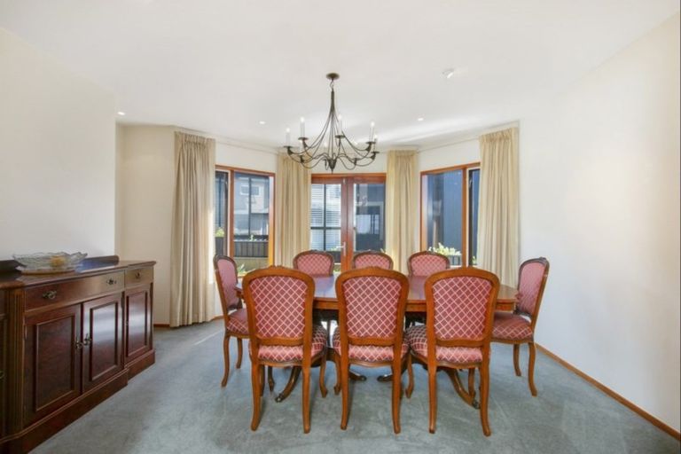 Photo of property in 96 Paritai Drive, Orakei, Auckland, 1071