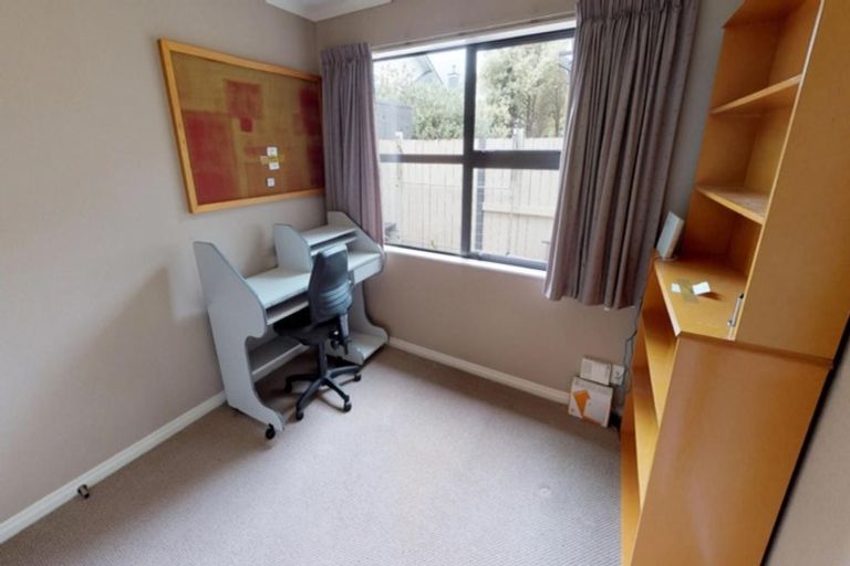 Photo of property in 53a Limbrick Street, Terrace End, Palmerston North, 4410