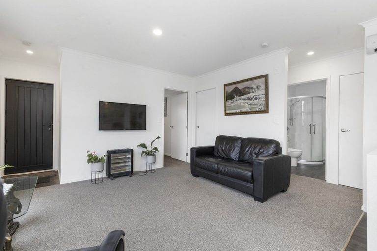 Photo of property in 1/2 Opal Place, Chartwell, Hamilton, 3210