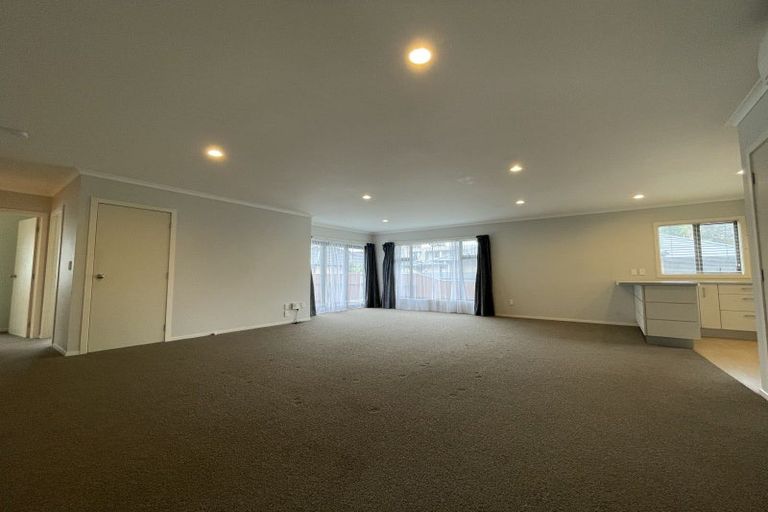 Photo of property in 355 College Street, West End, Palmerston North, 4410