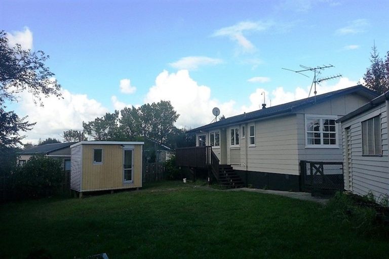 Photo of property in 27 Astor Place, Manurewa, Auckland, 2102