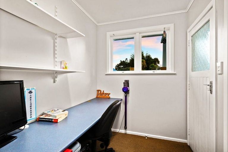 Photo of property in 112 Rathgar Road, Henderson, Auckland, 0610