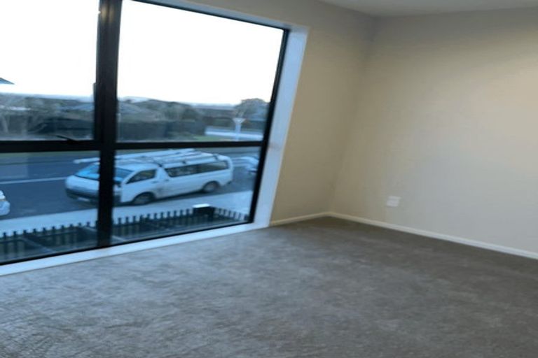 Photo of property in 2a Finnerty Avenue, Bucklands Beach, Auckland, 2014