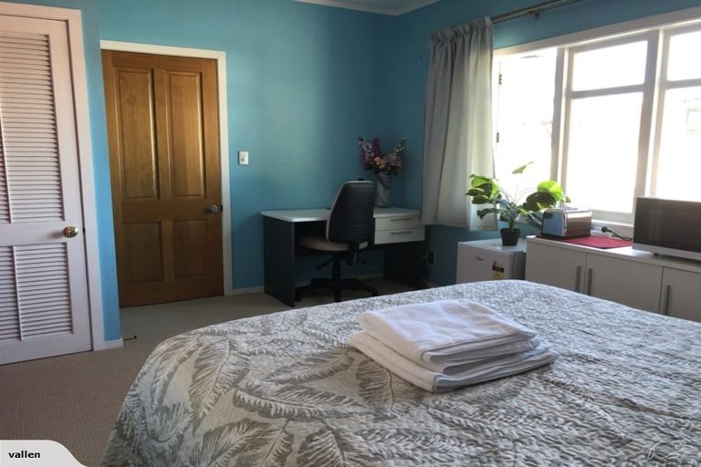 Photo of property in 73 Kowhai Road, Mairangi Bay, Auckland, 0630