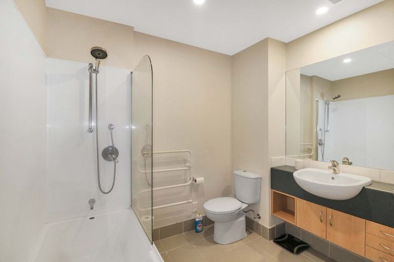 Photo of property in Kate Sheppard Apartments, 3d/42 Molesworth Street, Thorndon, Wellington, 6011