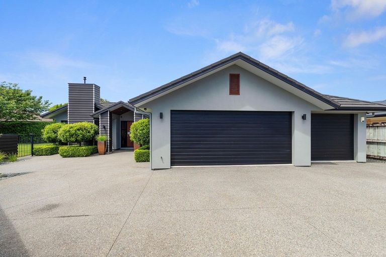 Property details for 10 Kinnaird Place, Huntington, Hamilton, 3210