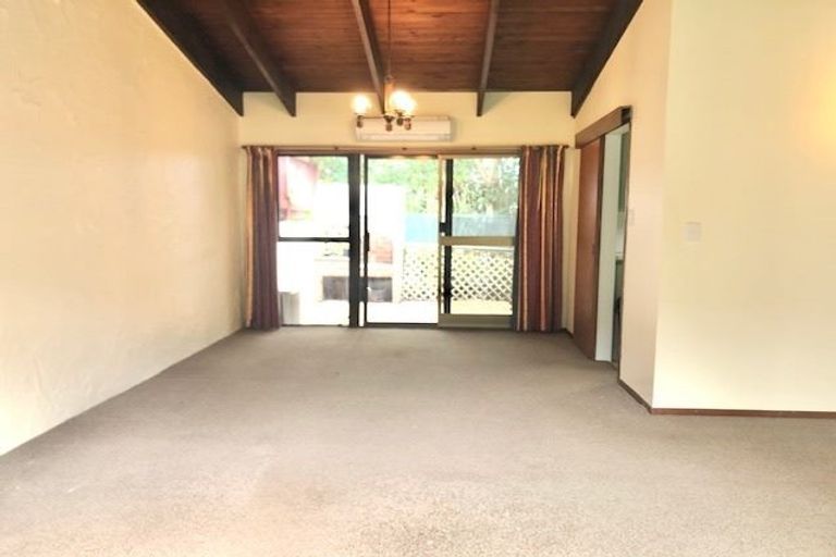 Photo of property in 1/789 Beach Road, Browns Bay, Auckland, 0630