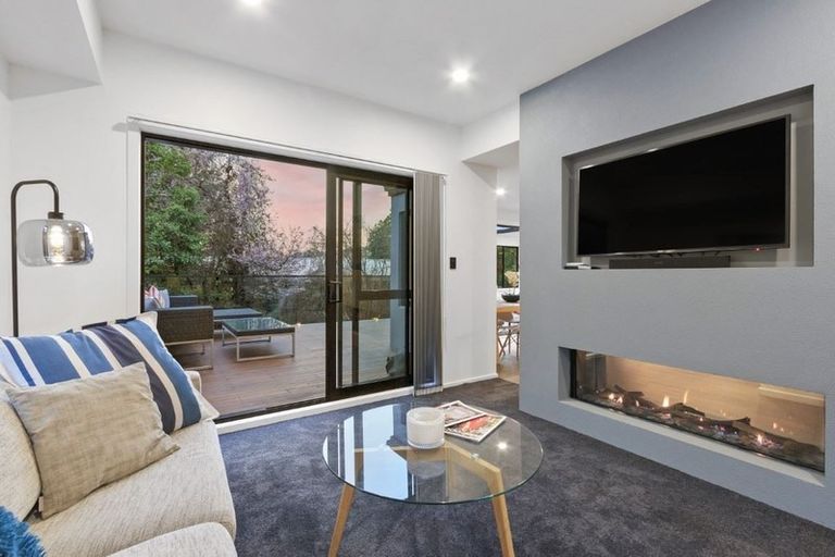 Photo of property in 49 Holliss Avenue, Cashmere, Christchurch, 8022