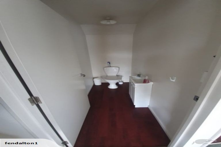 Photo of property in 156 Edgeware Road, Edgeware, Christchurch, 8013