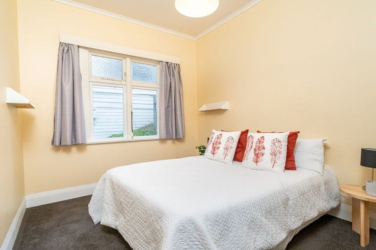 Photo of property in 32 Bernard Street, Kenmure, Dunedin, 9011