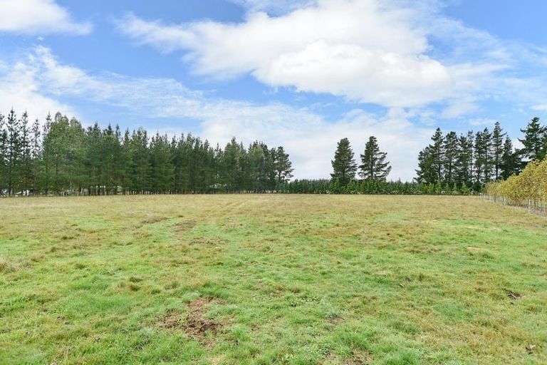 Photo of property in 4 Pesters Road, Eyrewell, Rangiora, 7476